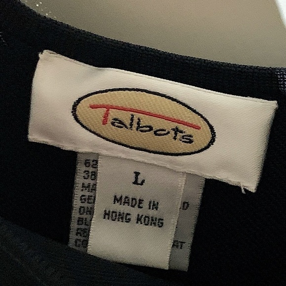 TALBOTS Medium Gauge Black Knit Fitted Top Size Medium - Picture 3 of 4